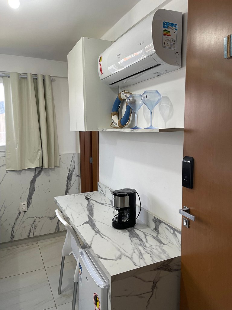 Charmoso Flat na Beira mar do bessa