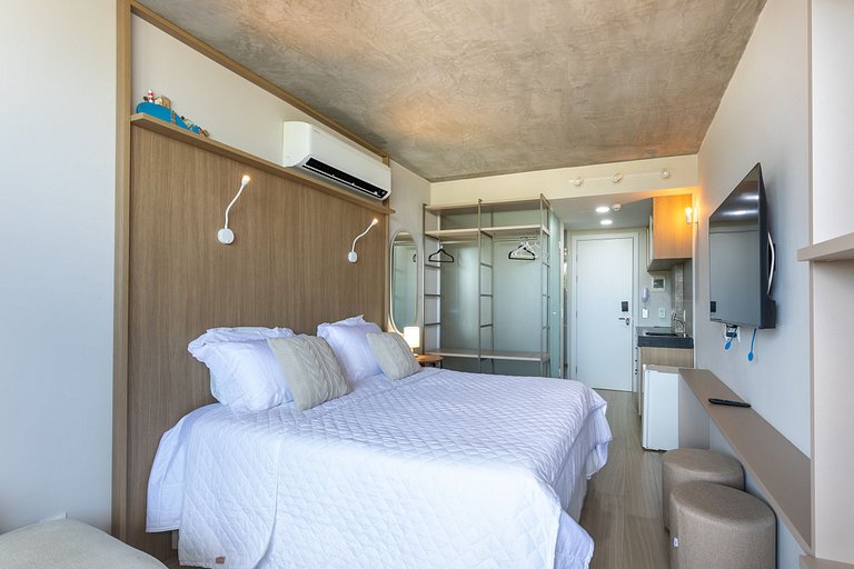 Luxuoso Setai Yacht frente mar Day by Day *436*