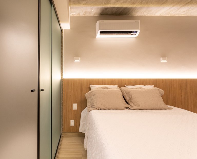 *520*Setai Yacht Lateral vista mar por Day by Day