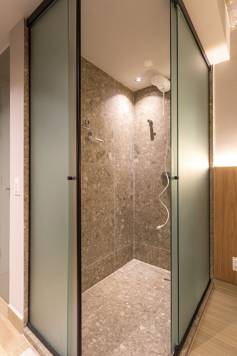 *520*Setai Yacht Lateral vista mar por Day by Day