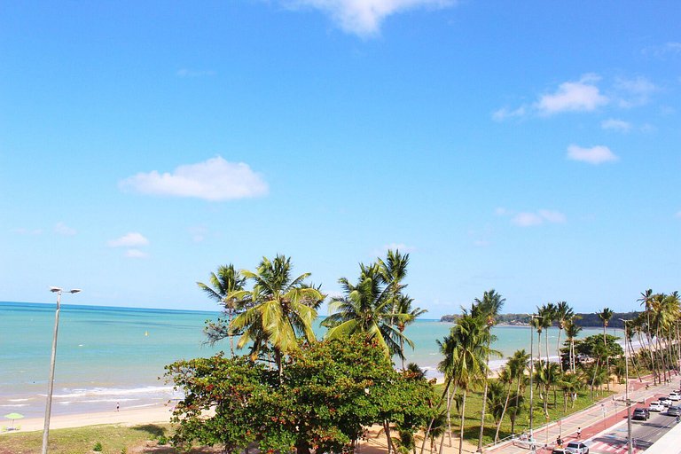 *DBD* Flat à beira mar de Cabo Branco no Atlântico Sul