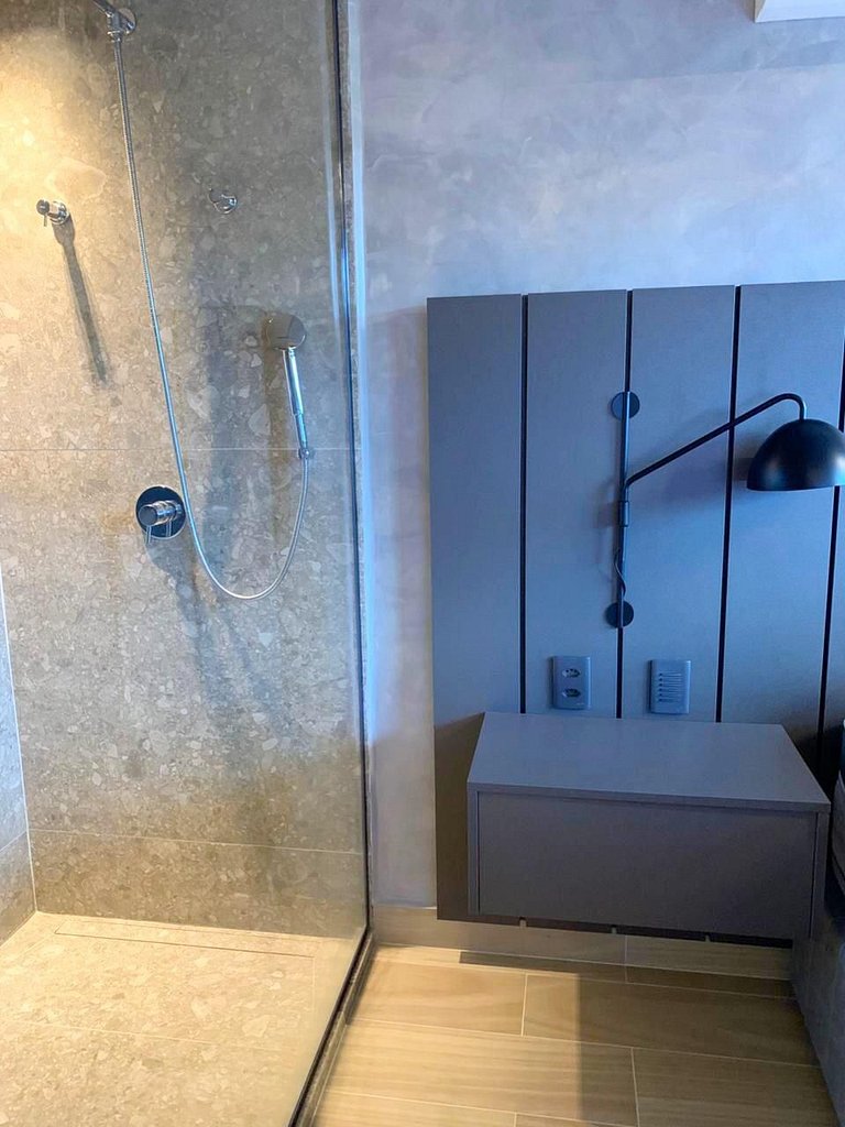 Luxuoso Flat Setai Vista Lateral Mar Day by Day *326*