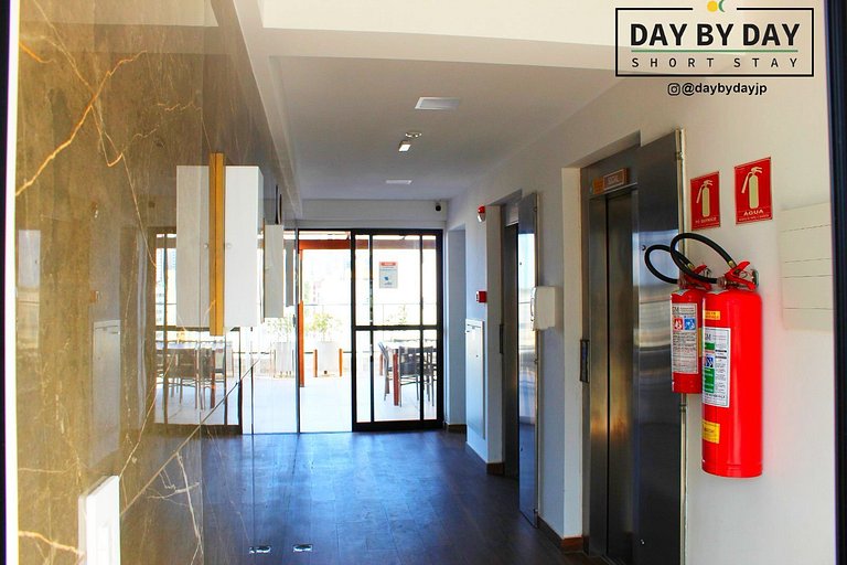 Cayenne by Day by day *403*