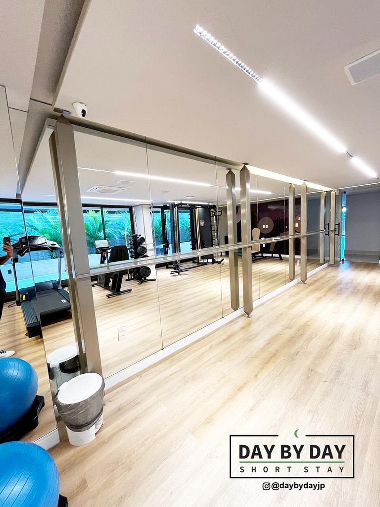 CSQ Jardins by Day by Day