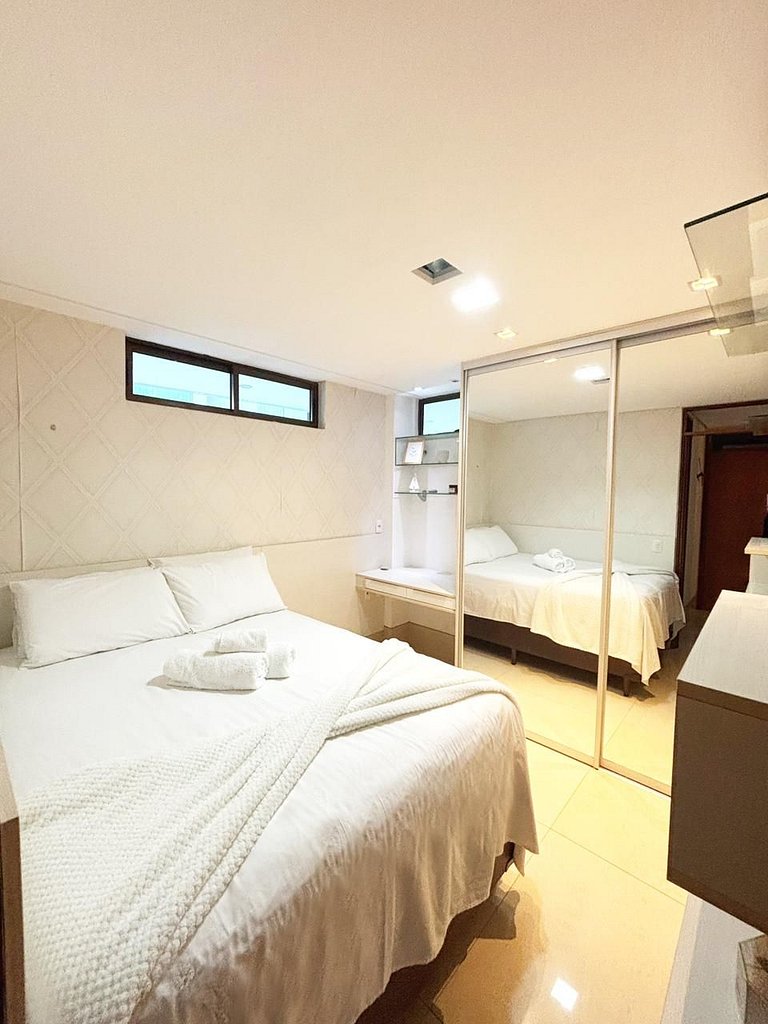 Duplex de luxo com hidro by Day by Day no Atlantis