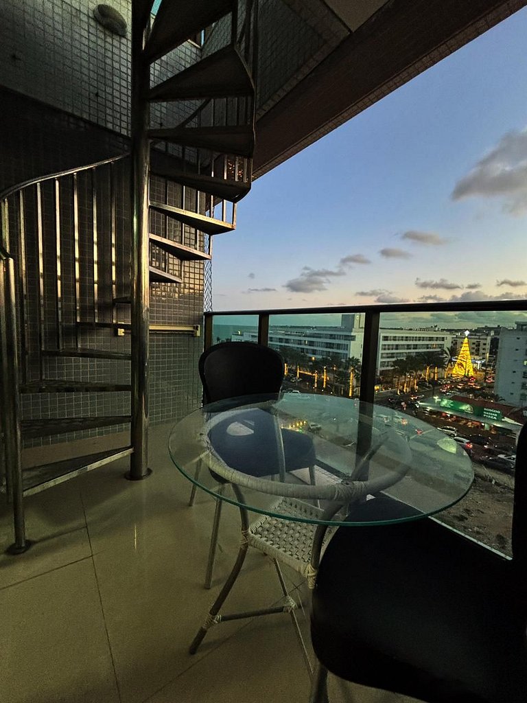 Duplex de luxo com hidro by Day by Day no Atlantis