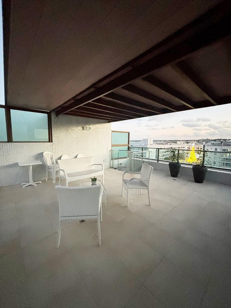 Duplex de luxo com hidro by Day by Day no Atlantis