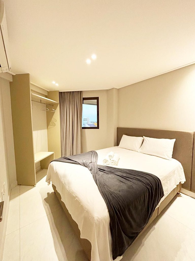 Vivere Resort by Day by Day *605B*