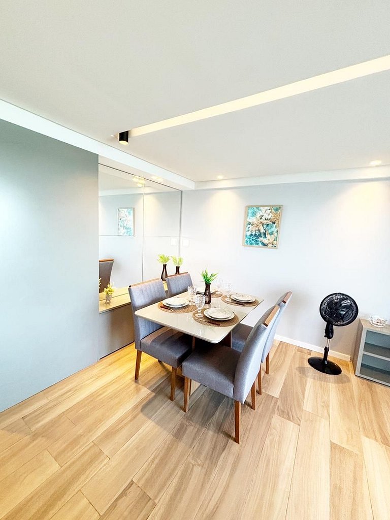 Flamboyant by Day by Day Frente-mar *306*