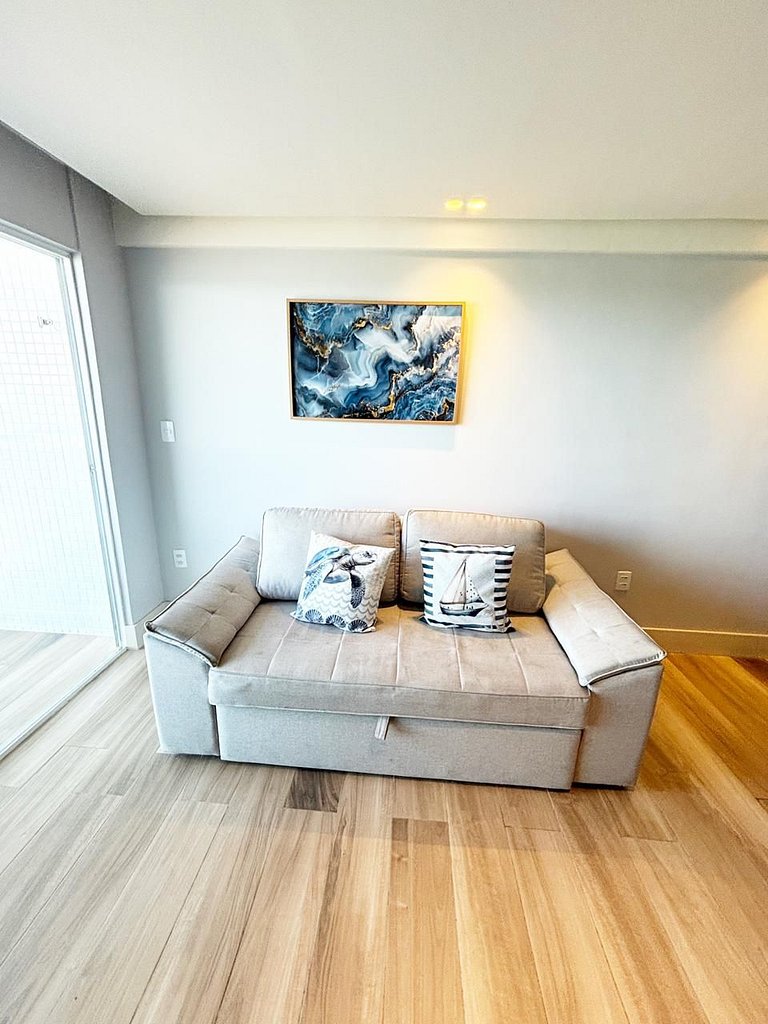 Flamboyant by Day by Day Frente-mar *306*