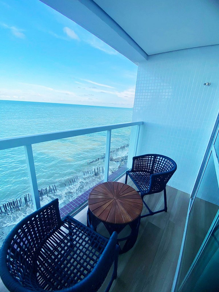 Flamboyant by Day by Day Frente-mar *306*