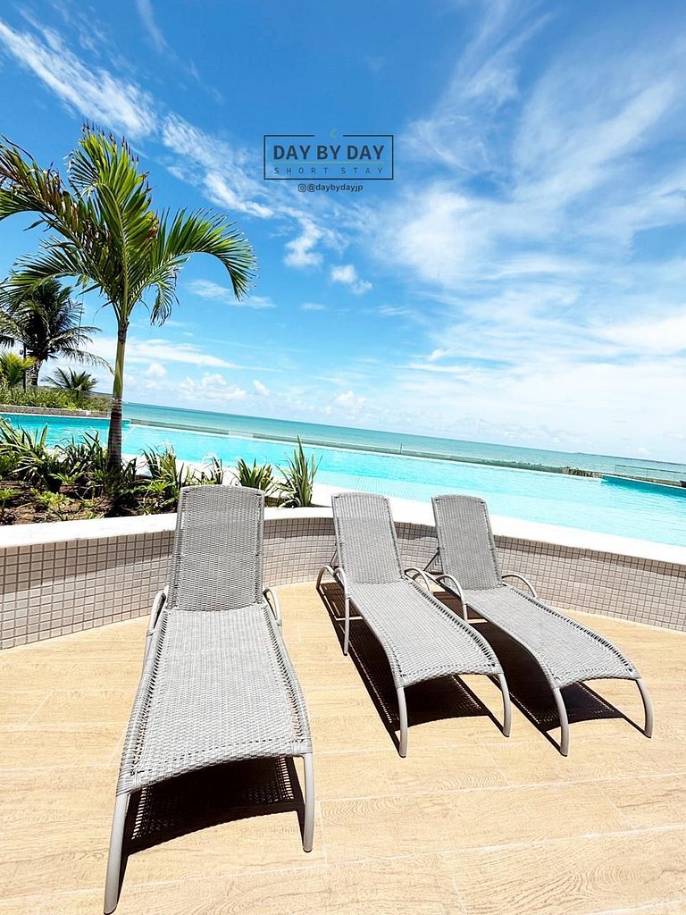 Vivere Resort by Day by Day *603B*