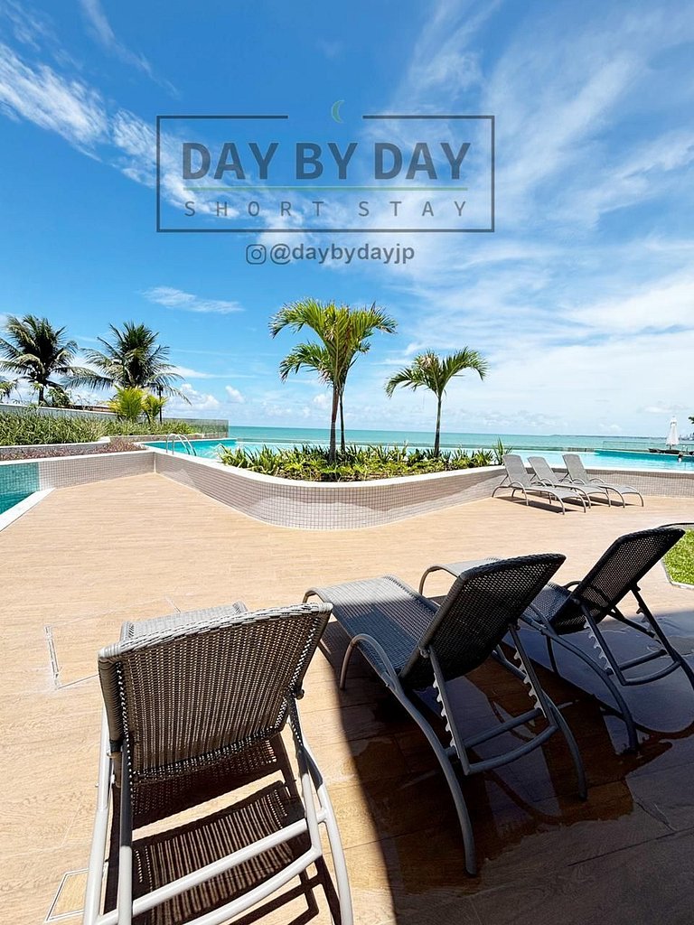 Vivere Resort by Day by Day *603B*