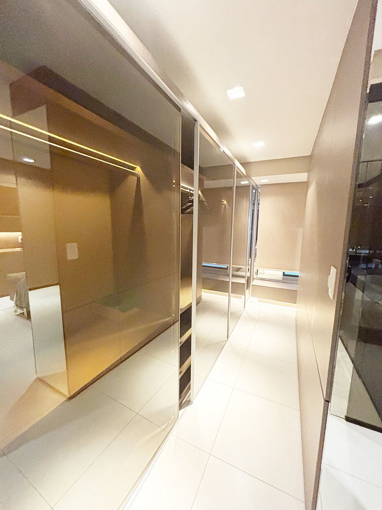 Holandas Prime by Day by Day *615*